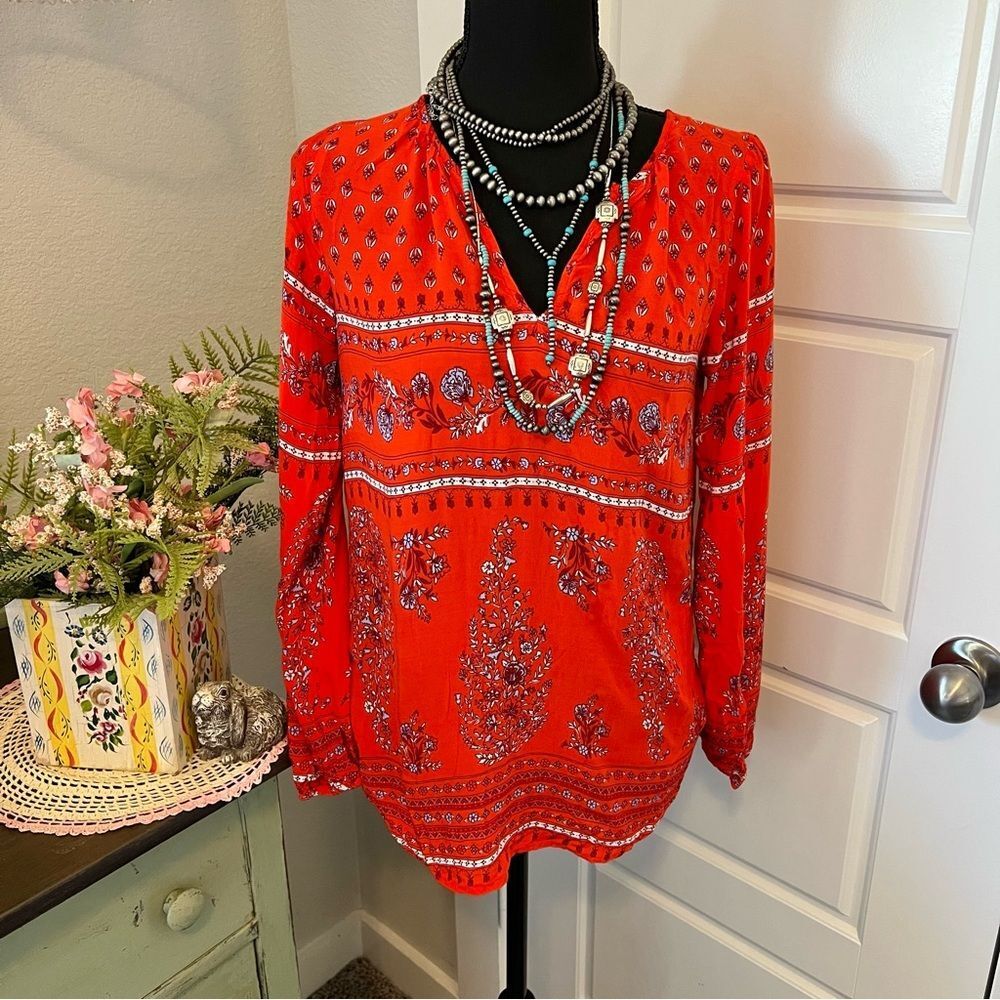 Old Navy Red Blue Paisley Floral V Neck Blouse‎ Sz S Western Boho Hippie